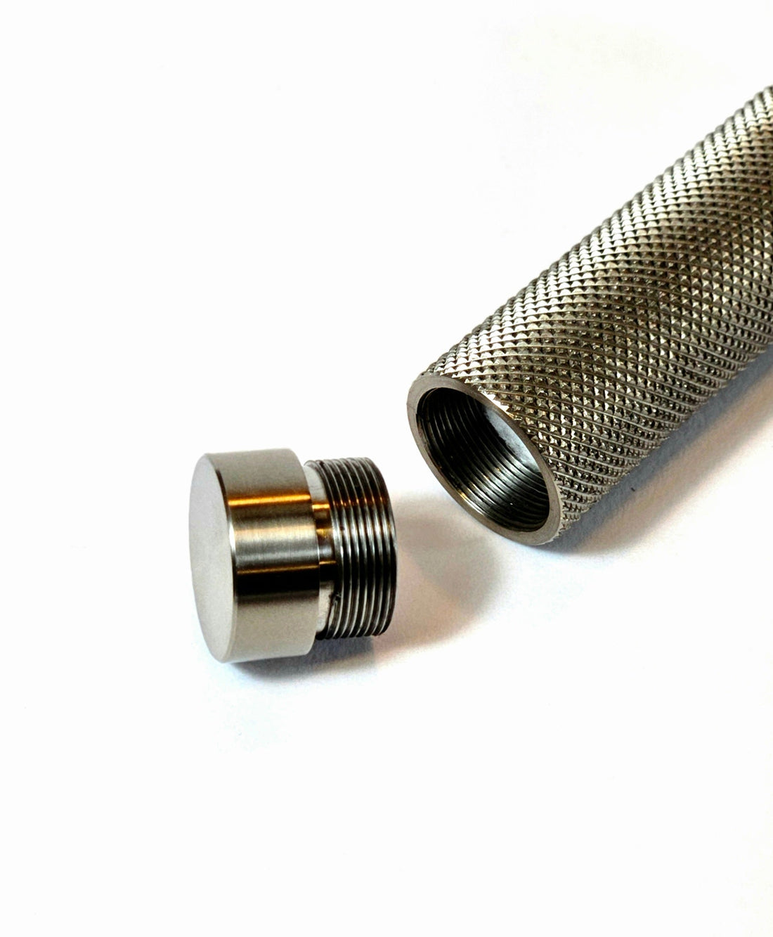 Titanyum: Thorn Mill’de Bir Malzemeden Fazlası