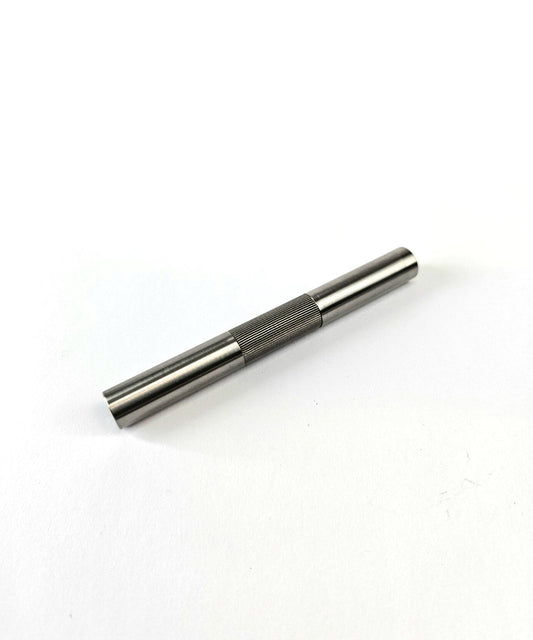 TERN Titanium: Titanyumla Yeniden Yorumlanan Cep Tipi Dolmakalem