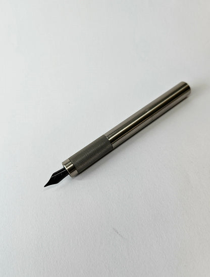 TERN Titanium — Pocket Fountain Pen
