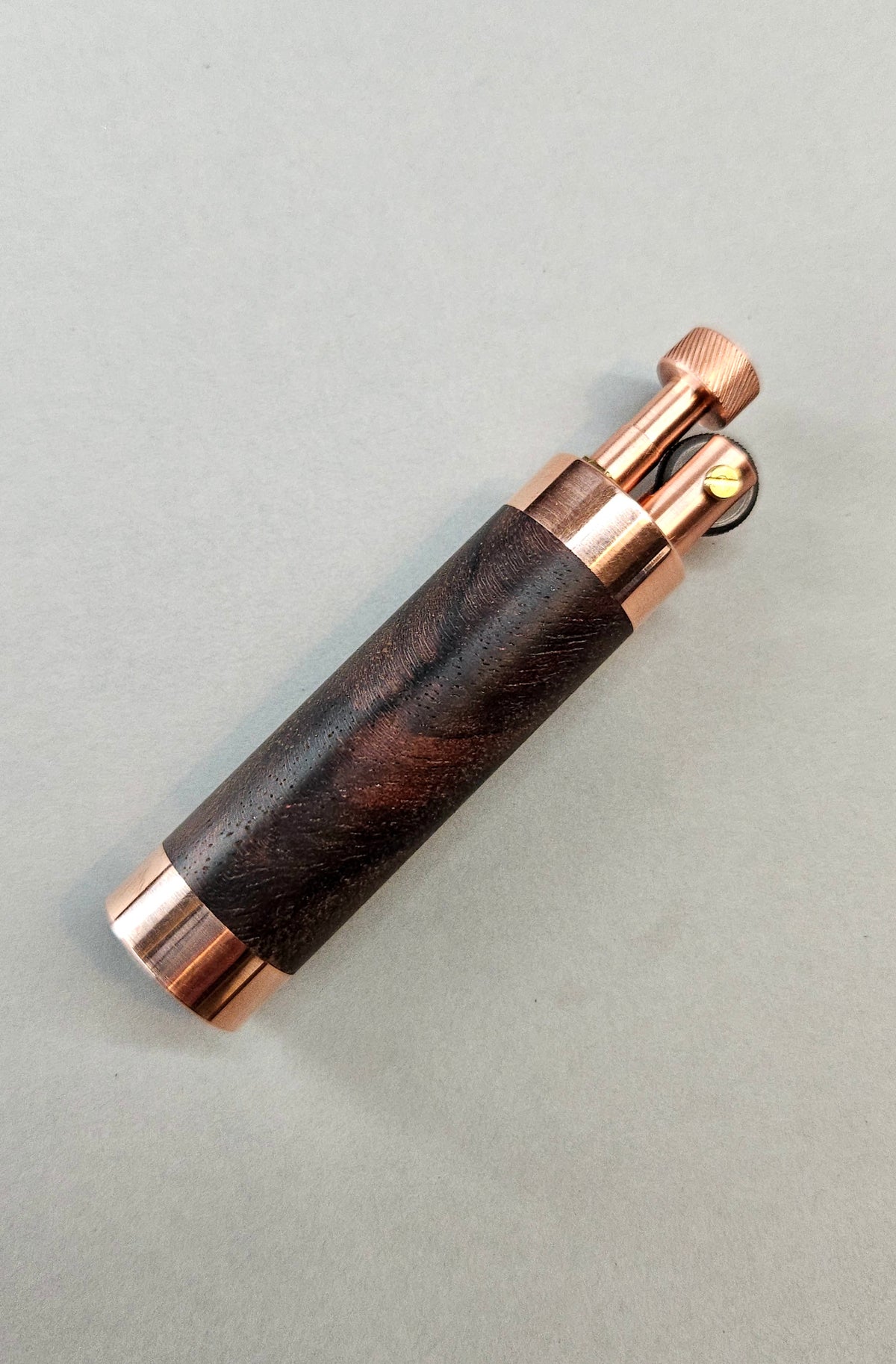 LIGNEUX Copper &amp; Walnut – Handmade Copper Petrol Lighter