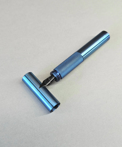 TERN Anodize Titanyum — Cep Tipi Dolma Kalem