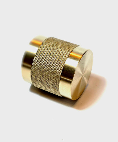 Vault - Masif Pirinç Saklama Objesi