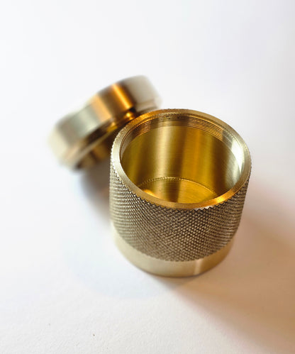 Vault - Masif Pirinç Saklama Objesi