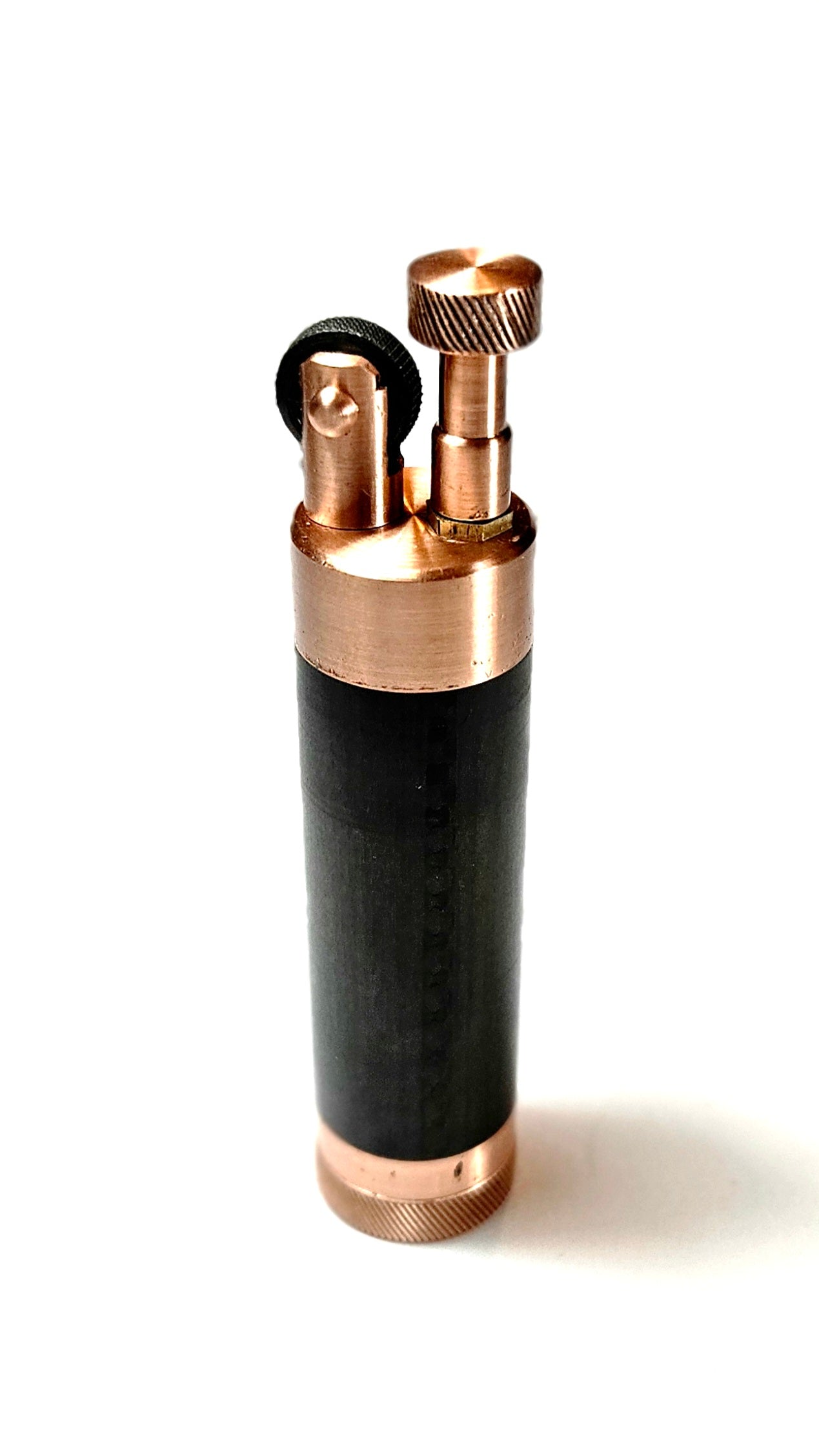 Ferox Bakır – Karbon Fiber