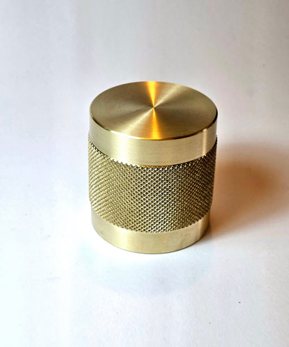 Vault - Masif Pirinç Saklama Objesi